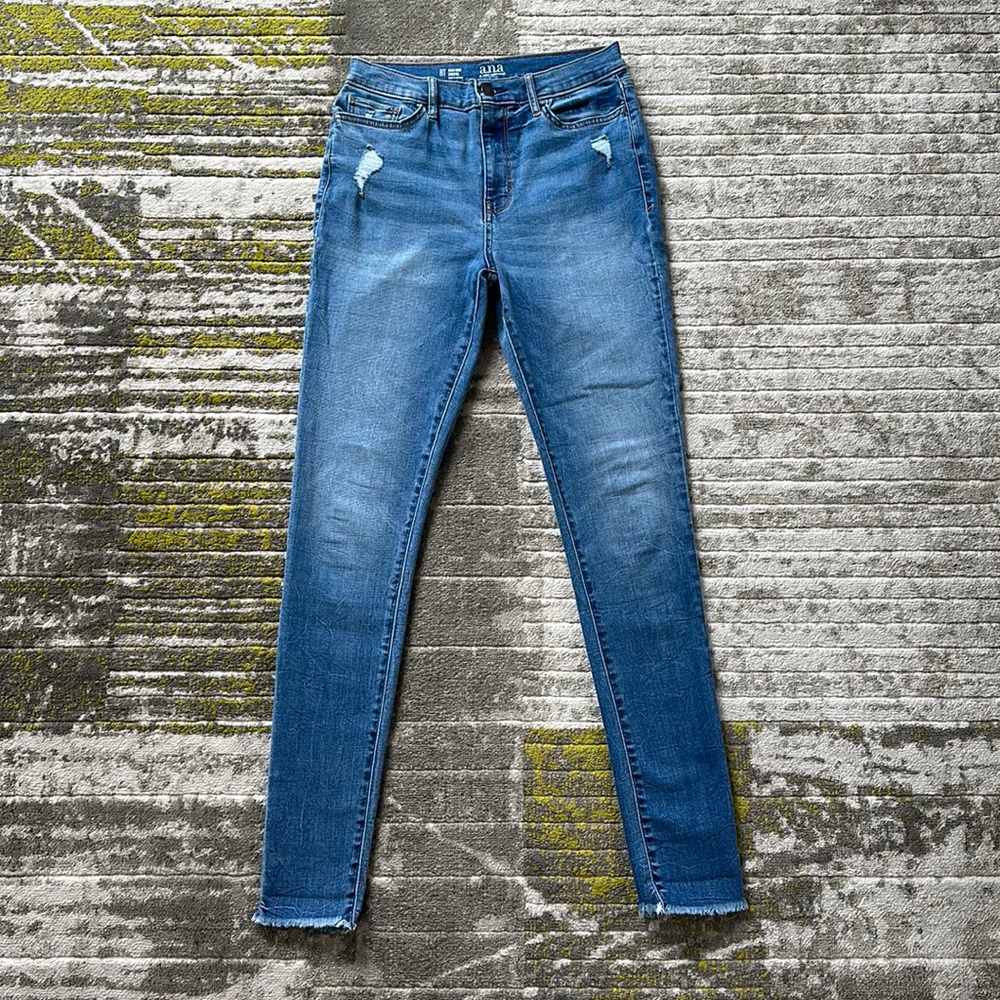 a.n.a. Women’s High-Rise Jeggings Medium Wash 8 Tall New Without Tags